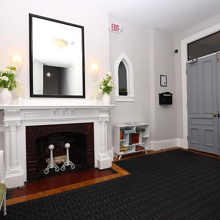 Stylish Newbury Street Studio, #2 Boston Exterior foto